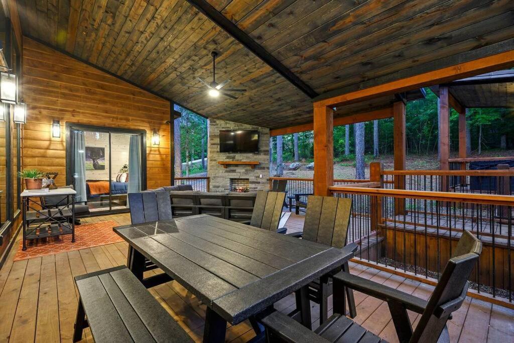 Ember Skye Cabin - 2 Bdr & Bunk Nook/2.5 Bath Broken Bow Exterior photo