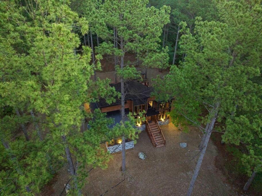 Ember Skye Cabin - 2 Bdr & Bunk Nook/2.5 Bath Broken Bow Exterior photo